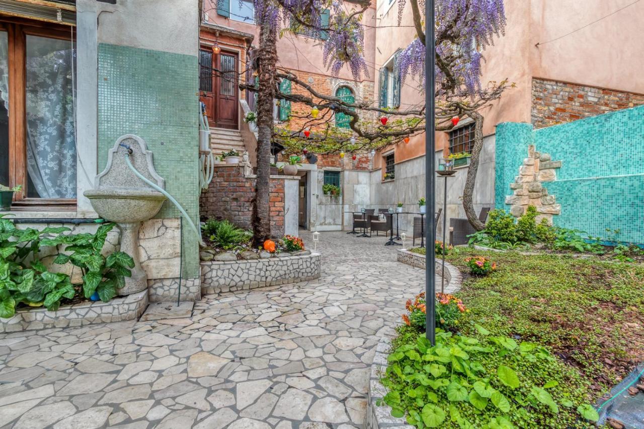 Hotel Casa Boccassini Venice Luaran gambar
