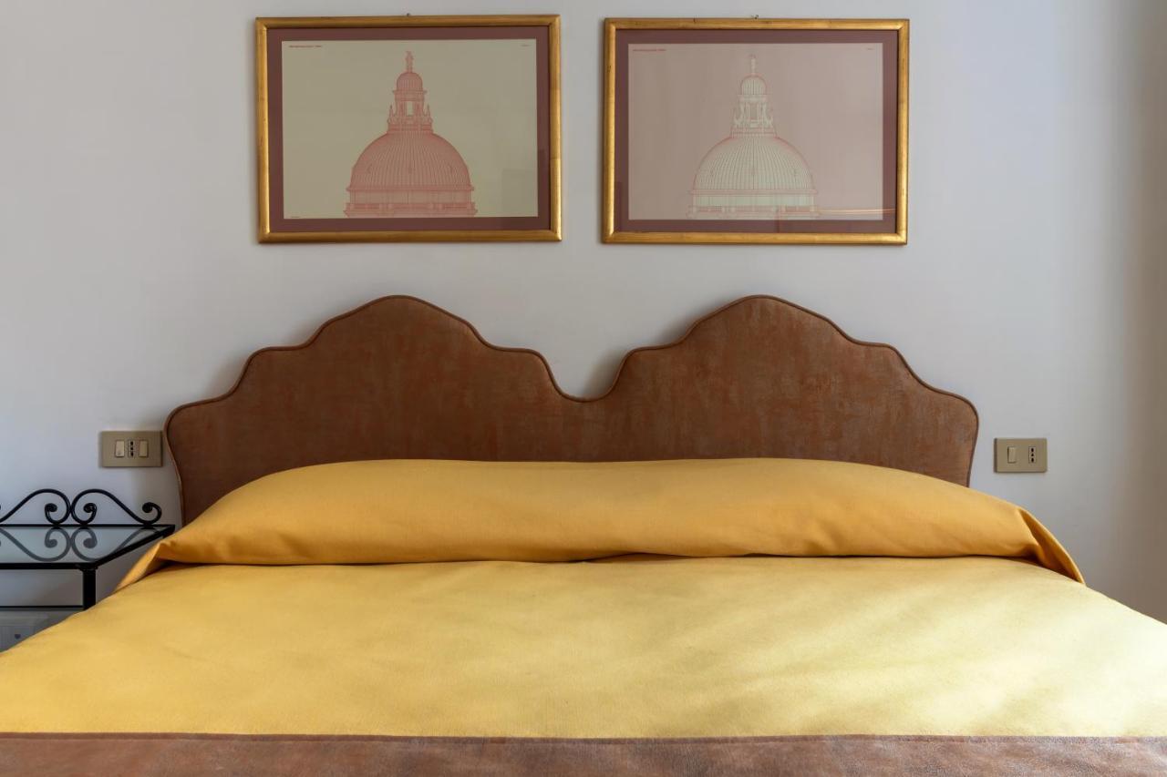 Hotel Casa Boccassini Venice Luaran gambar